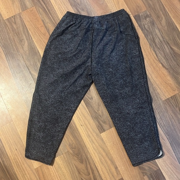 Grey lightweight jogging pants - Picture 2 of 2
